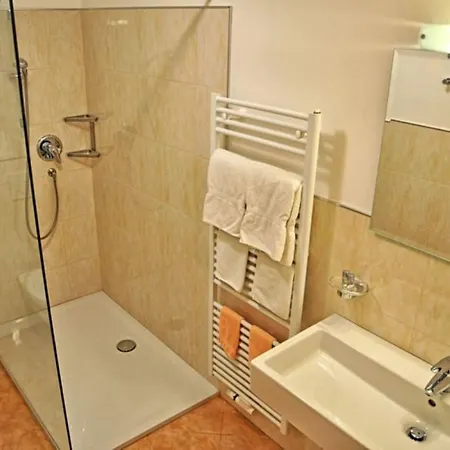Lejlighedshotel Vellauerhof Lagundo